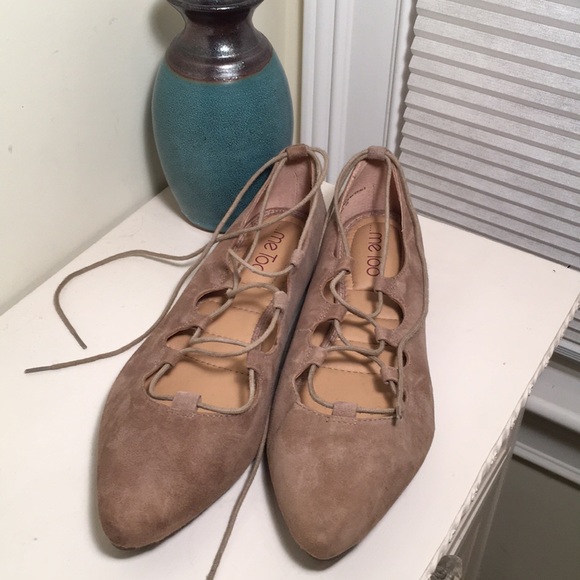 me too Shoes - Genuine Tan Leather/Suede Flats with Ankle Ties